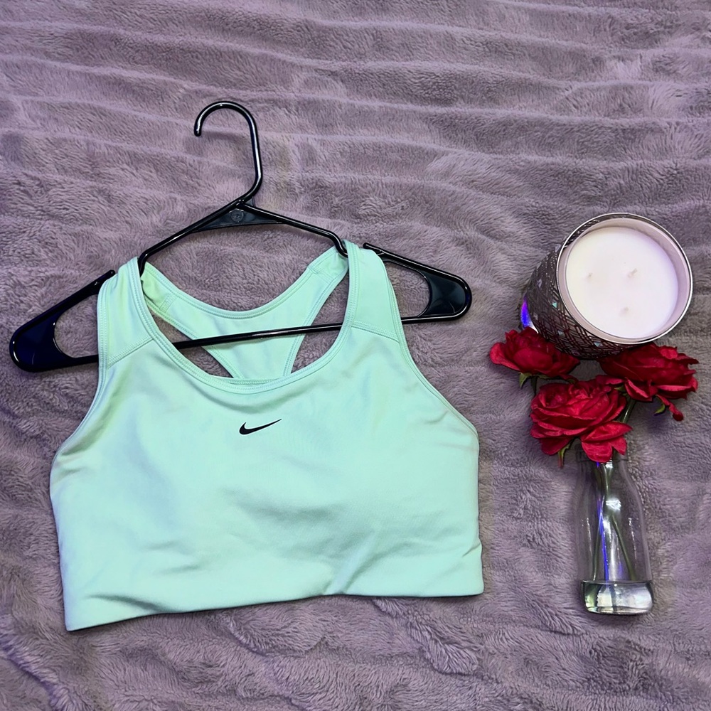 Nike sports bra mint green size XL racerback